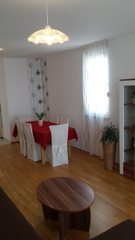 Apartment Kristijan Makarska Bilik gambar